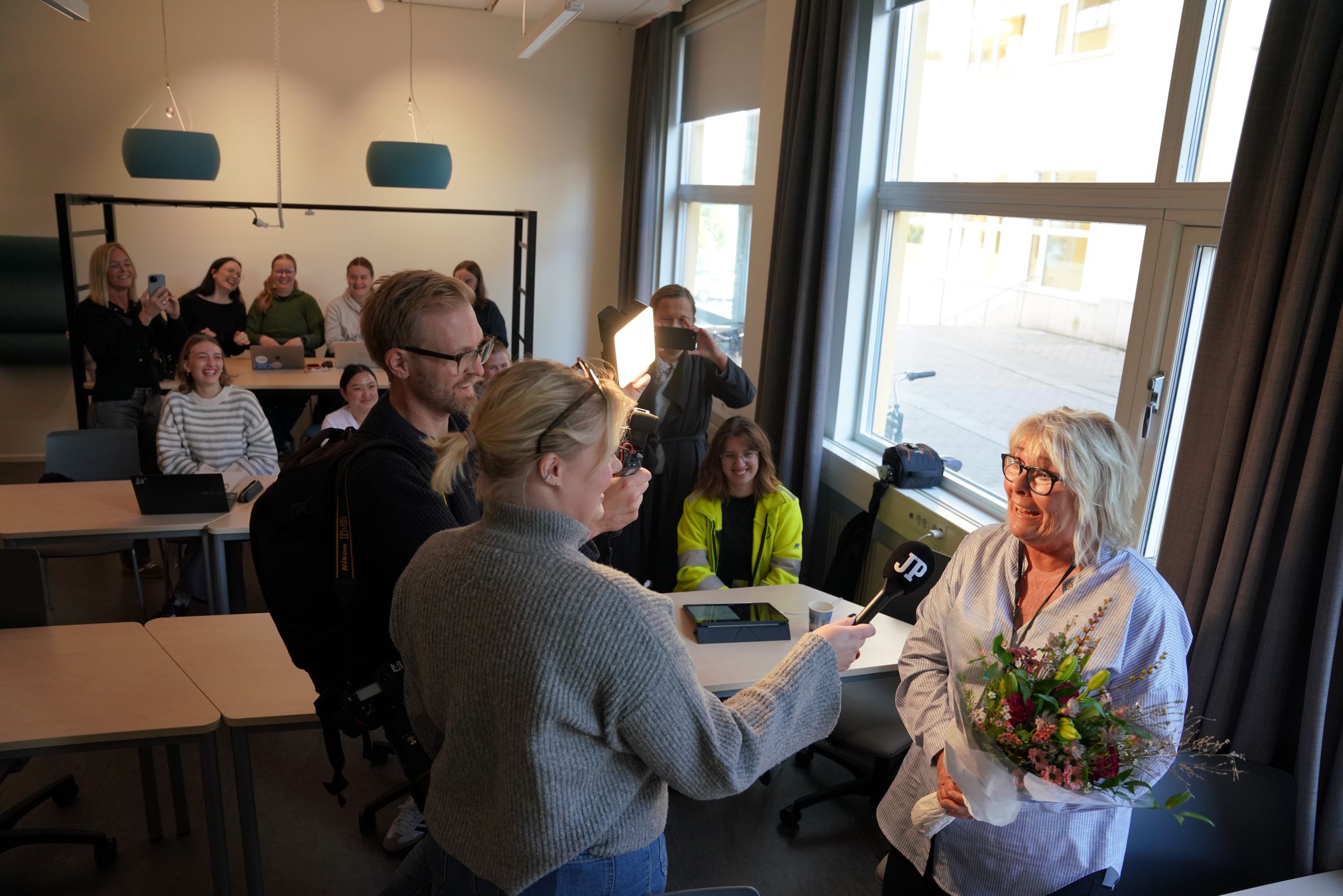 Jönköpings-Posten överraskar Månadens Jönköpingsbo.